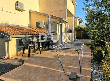 Dvosoban stan, Ližnjan, Jadreški, prodaja, 105000 €, 50 m2