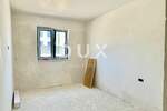 Trosoban stan, Umag, prodaja, 244000 €, 65 m2
