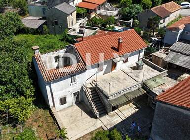 Kuca, Dobrinj, Rasopasno, prodaja, 220000 €, 180 m2