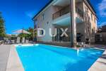 Kuca, Poreč, prodaja, 520000 €, 160 m2