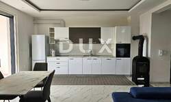 Trosoban stan, Malinska-Dubašnica, Malinska, prodaja, 395000 €, 72 m2