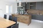 Kuca, Hvar, Sveta Nedjelja, prodaja, 680000 €, 230 m2
