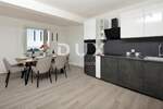 Trosoban stan, Opatija, Pobri, prodaja, 310000 €, 85 m2