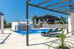 Kuca, Marčana, prodaja, 780000 €, 280 m2