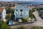 Trosoban stan, Krk, prodaja, 420000 €, 72 m2