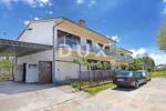 Kuca, Poreč, prodaja, 990000 €, 435 m2