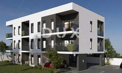 Trosoban stan, Pula, Škatari, prodaja, 224000 €, 54 m2