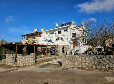 Cetvorosoban stan, Krk, Skrbčići, prodaja, 289000 €, 147 m2