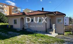 Kuca, Viškovo, Saršoni, prodaja, 320000 €, 130 m2