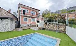 Kuca, Vinodol, Grižane-Belgrad, prodaja, 330000 €, 200 m2