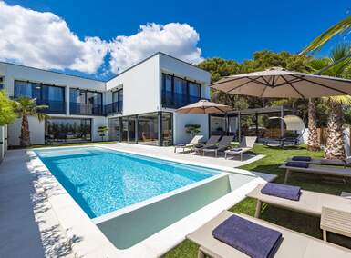 Kuca, Medulin, prodaja, 1300000 €, 220 m2