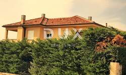 Kuca, Kostrena, Paveki, prodaja, 950000 €, 372 m2