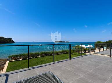 Trosoban stan, Rovinj, prodaja, 2000000 €, 125 m2