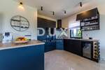 Kuca, Opatija, Oprić, prodaja, 1600000 €, 400 m2