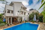 Cetvorosoban stan, Omišalj, Njivice, prodaja, 562500 €, 154 m2