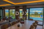 Kuca, Opatija, Oprić, prodaja, 1750000 €, 400 m2