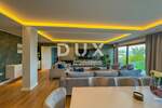 Kuca, Opatija, Oprić, prodaja, 1750000 €, 400 m2