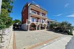 Kuca, Crikvenica, prodaja, 870000 €, 450 m2