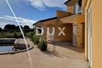 Kuca, Buje, Kaštel, prodaja, 580000 €, 170 m2