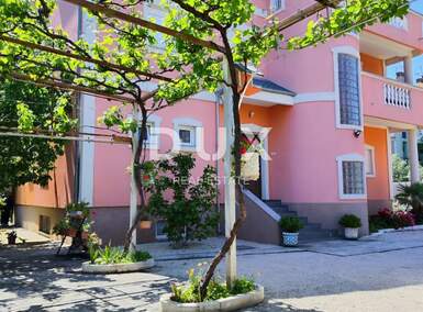 Kuca, Zadar, Stanovi, prodaja, 980000 €, 540 m2
