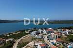 Kuca, Medulin, prodaja, 750000 €, 300 m2