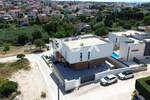 Kuca, Medulin, prodaja, 750000 €, 300 m2