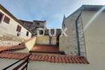Kuca, Buje, prodaja, 300000 €, 300 m2