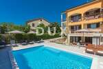 Kuca, Poreč, prodaja, 648000 €, 330 m2