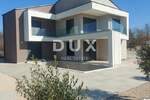 Kuca, Vrbnik, Garica, prodaja, 695000 €, 180 m2