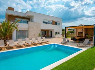 Kuca, Kolan, Mandre, prodaja, 1470000 €, 270 m2