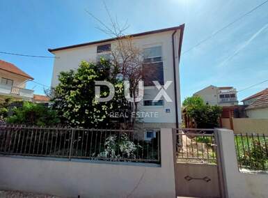 Kuca, Zadar, Višnjik, prodaja, 550000 €, 285 m2