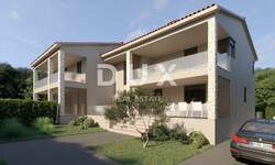 Kuca, Poreč, prodaja, 1090000 €, 340 m2