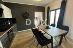 Trosoban stan, Opatija, Ičići, najam, 2200 €, 120 m2