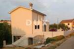 Kuca, Poreč, prodaja, 330000 €, 211 m2