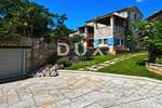 Kuca, Tinjan, Brečevići, prodaja, 1250000 €, 440 m2