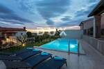 Kuca, Sveti Lovreč, prodaja, 913000 €, 350 m2