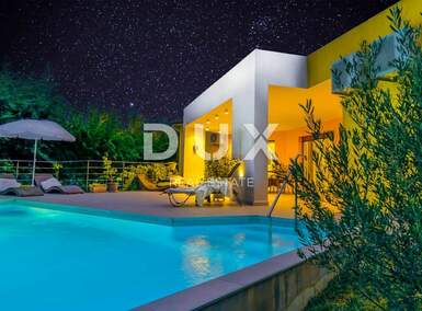 Kuca, Svetvinčenat, prodaja, 570000 €, 180 m2