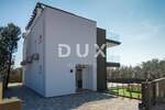 Kuca, Fažana, prodaja, 885000 €, 300 m2
