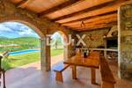Kuca, Pazin, Grdoselo, prodaja, 700000 €, 350 m2