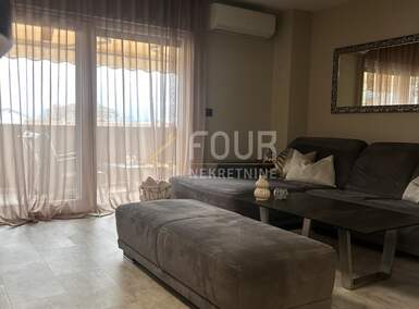 Trosoban stan, Viškovo, prodaja, 289000 €, 80 m2
