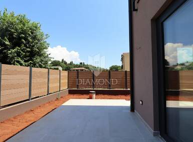 Kuca, Bale, prodaja, 570600 €, 87 m2