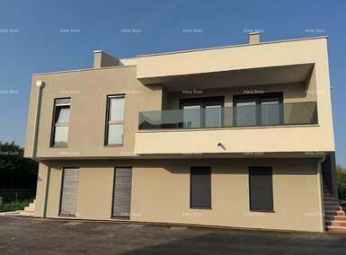 Dvosoban stan, Umag, prodaja, 406850 €, 140 m2