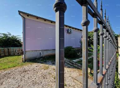 Kuca, Banjole, prodaja, 485000 €, 181 m2
