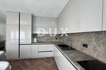 Cetvorosoban stan, Rovinj, najam, 3000 €, 118 m2