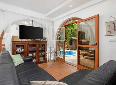 Kuca, Punat, prodaja, 590000 €, 170 m2