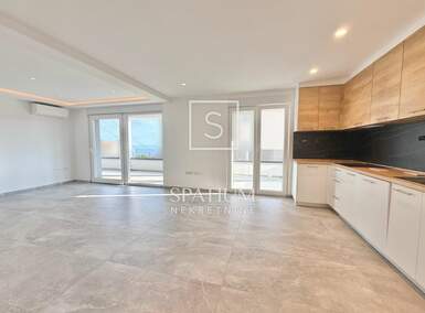 Cetvorosoban stan, Rijeka, Zamet, prodaja, 360000 €, 115 m2