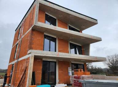 Dvosoban stan, Medulin, prodaja, 252500 €, 85 m2