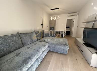 Dvosoban stan, Rijeka, Zamet, najam, 650 €, 26 m2