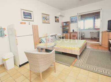 Jednosoban stan, Novi Vinodolski, prodaja, 110000 €, 28 m2