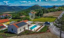 Kuca, Motovun, prodaja, 690000 €, 113 m2
